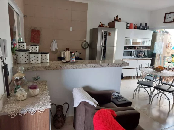 Imagem CASA PADRÃO - ESQUINA-