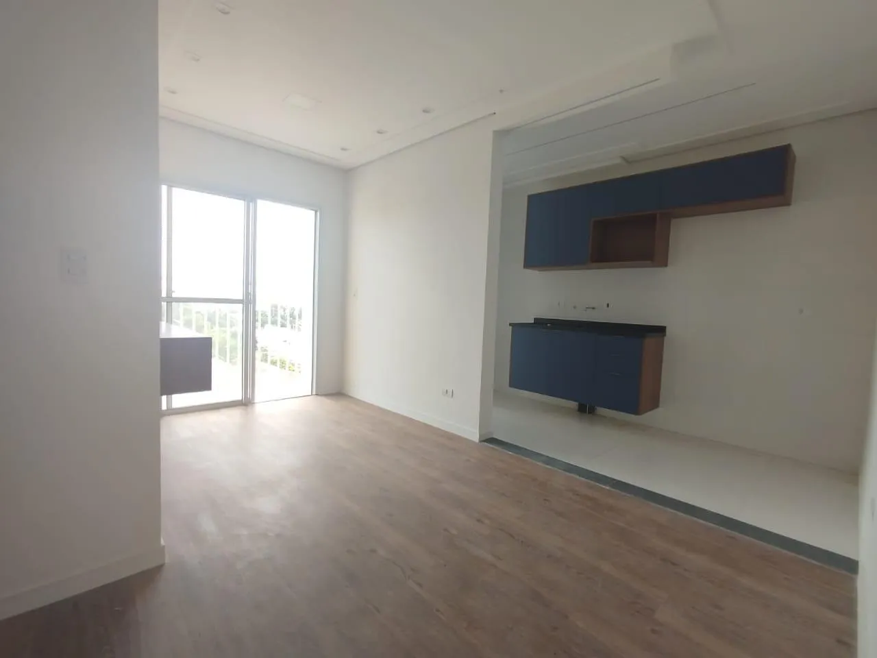Imagem Apartamento Impecável no Residencial Monte Castelo: Conforto, Segurança e Vista Maravilhosa!