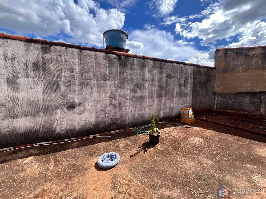 Imagem Casa com 2 dormitórios à venda, 80 m² por R$ 250.000,00 - Abner Afonso - Patos de Minas/MG