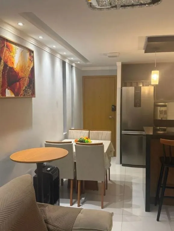 Imagem Apartamento mobiliado no Bessa, 3 quartos com suíte, climatizado, varanda, garagem e a apenas 200 metros da praia.