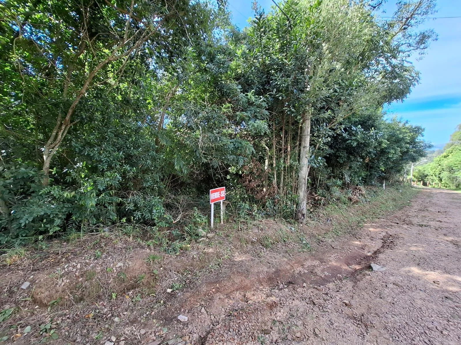 Imagem Terreno medindo 20 de frente por 65.46 de extenção Av Costa Gama 2845