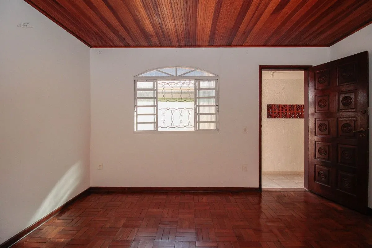 Imagem Casa com 2 dormitórios ( quartos) Butantã ( Rio Pequeno), Cozinha e Área de Serviço espaçosas, 1 vaga de garagem