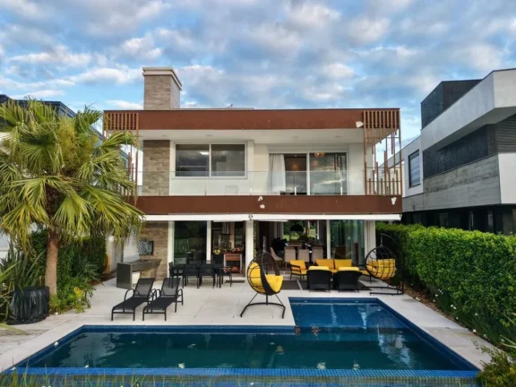 Imagem Casa em Condominio 5 Dormitórios - Bairro xangri-la