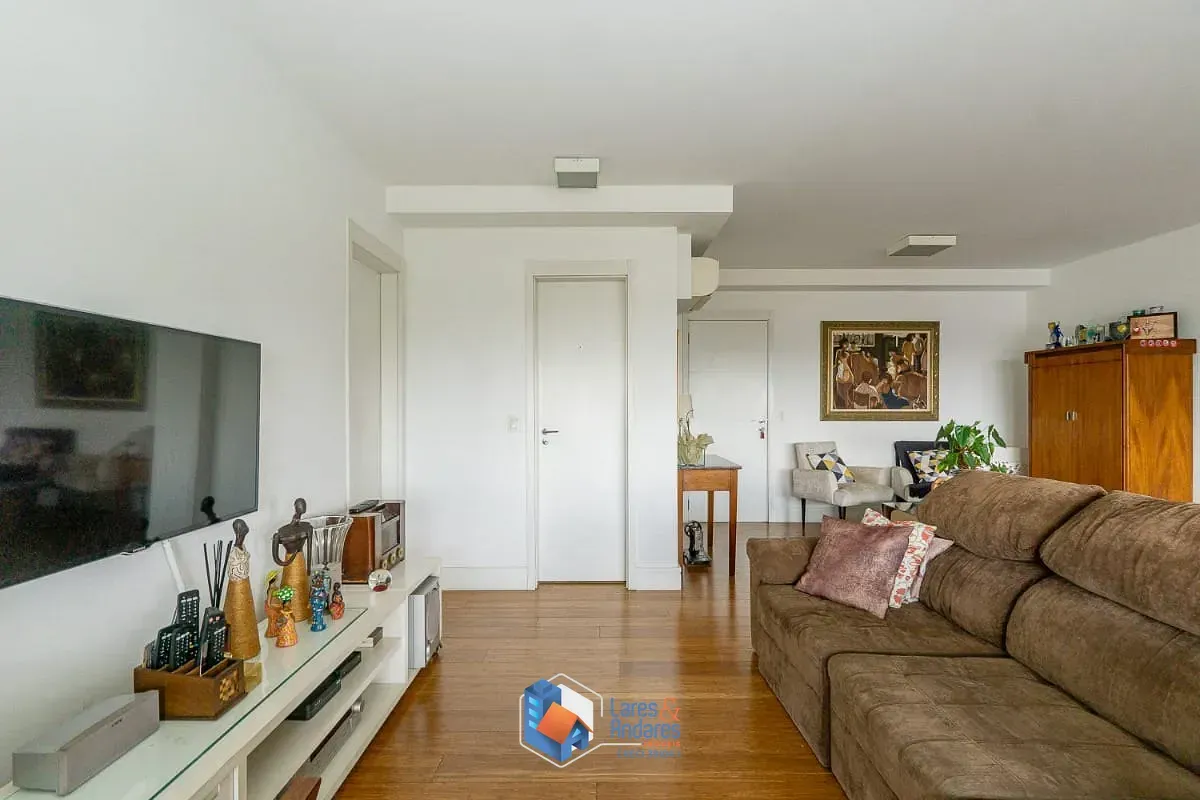 Imagem Apartamento para venda em Santo Amaro com 3 quartos, sendo 3 suítes, 160m²