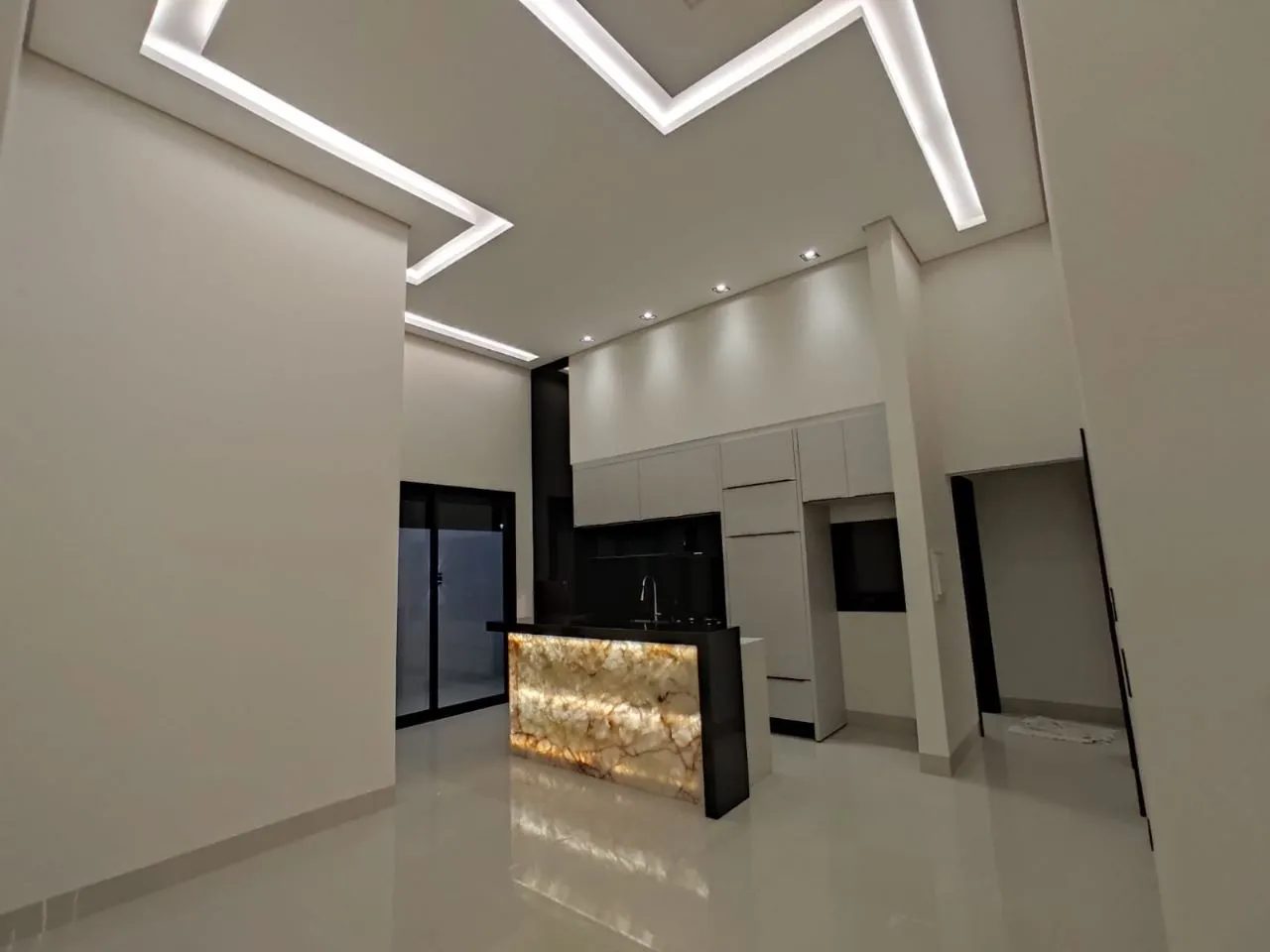 Imagem Casa 240m Umuarama-PR 150