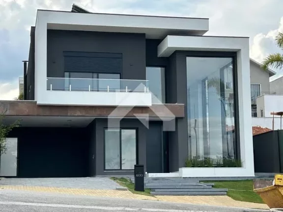 Foto do imóvel Casa de Condomínio em Alphaville - Santana de Parnaíba