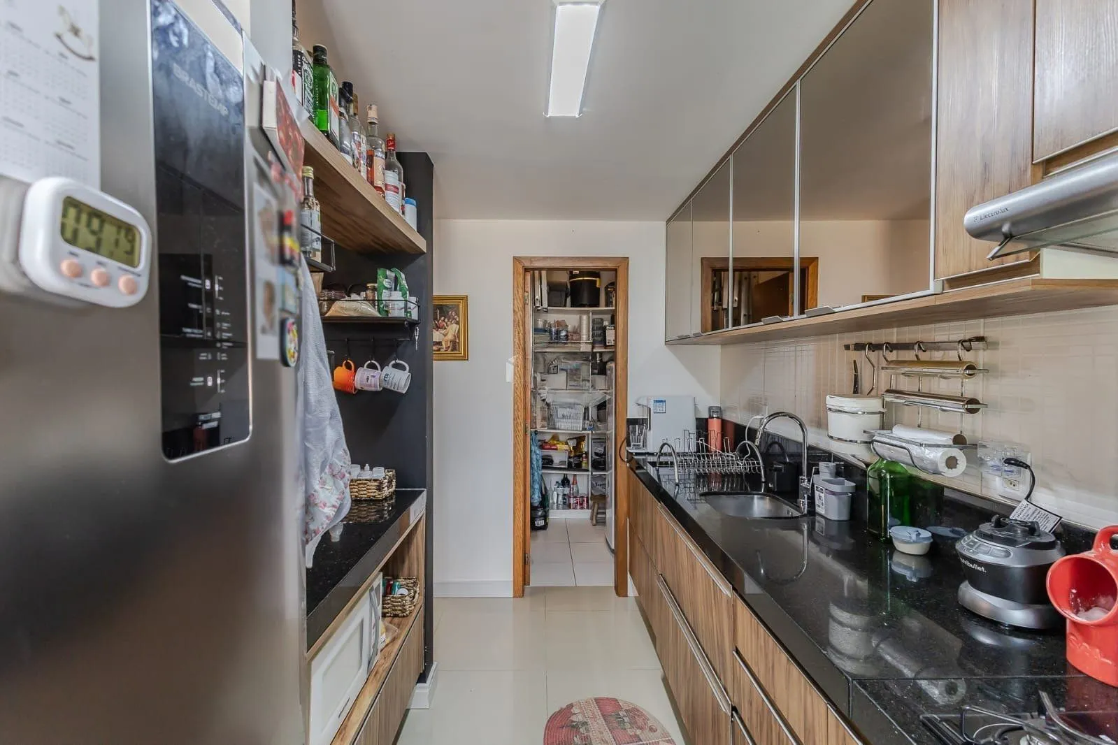 Imagem Casa em Condomínio com 3 quartos, 3 vagas e 184m² para vender por R$ 1.180.000 Rua Adriano Pereira Da Silva - Vila Nova, Porto Alegre