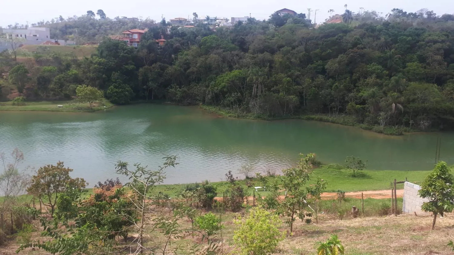 Foto do imóvel Terreno em Condomínio Alto Padrão (1.094m² - Jacareí/Guararema) em Estr. Edson Loesch de Freitas, 1399 - (Estrada do Tanquinho Chacaras Rurais Guararema), Jacareí - SP, 12324-590