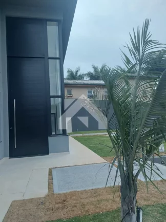 Imagem Casa de Condomínio em Jardim do Golf I - Jandira