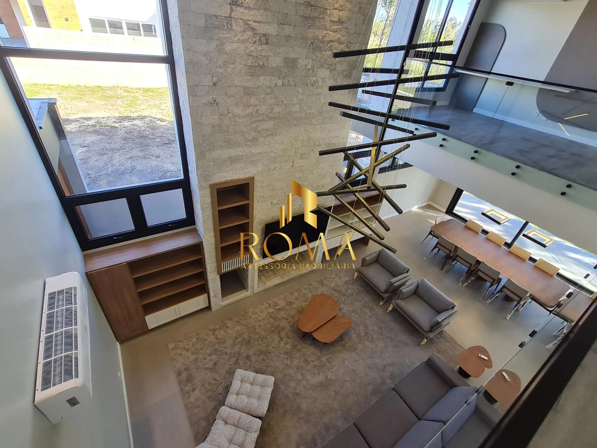 Imagem Casa de Alto Padrão no Condomínio Viareggio | 4 Suítes em Camobi, Santa Maria