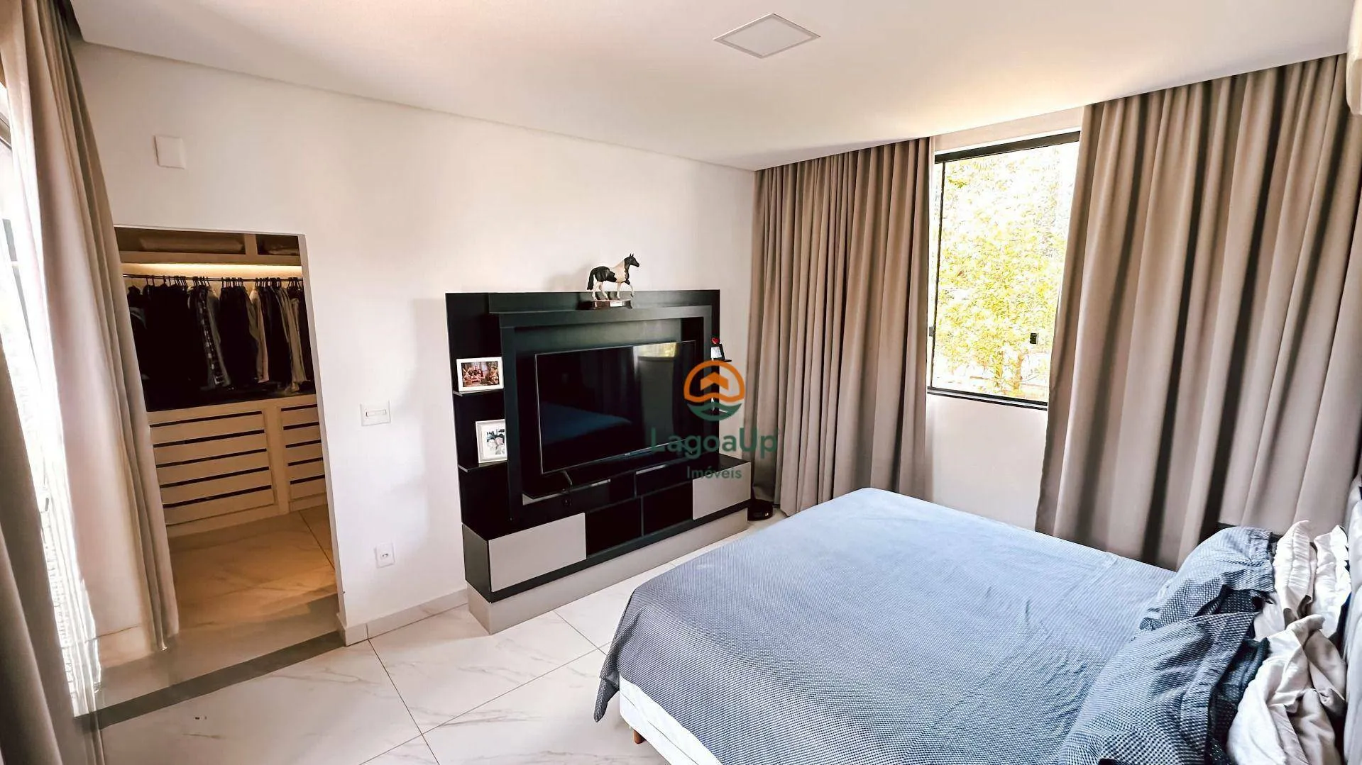 Imagem Casa com 2 dormitórios à venda, 145 m² por R$ 750.000,00 - Condomínio Vale Do Luar - Jaboticatubas/MG