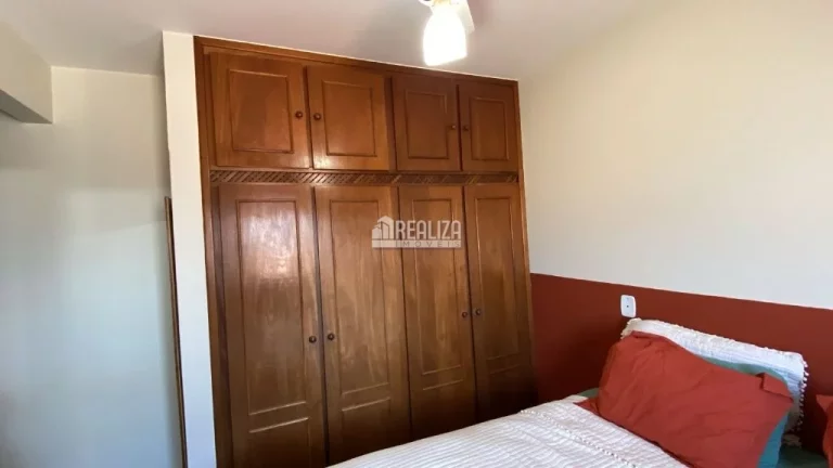 Imagem Apartamento com 3 dormitórios e suíte no Condomínio Edifício Fabiana, em Uberaba - Imperdível!