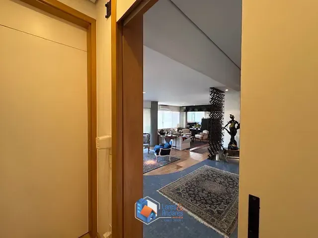 Imagem Apartamento para venda em Jardim Fonte do Morumbi com 3 quartos, sendo 3 suítes, 272m²