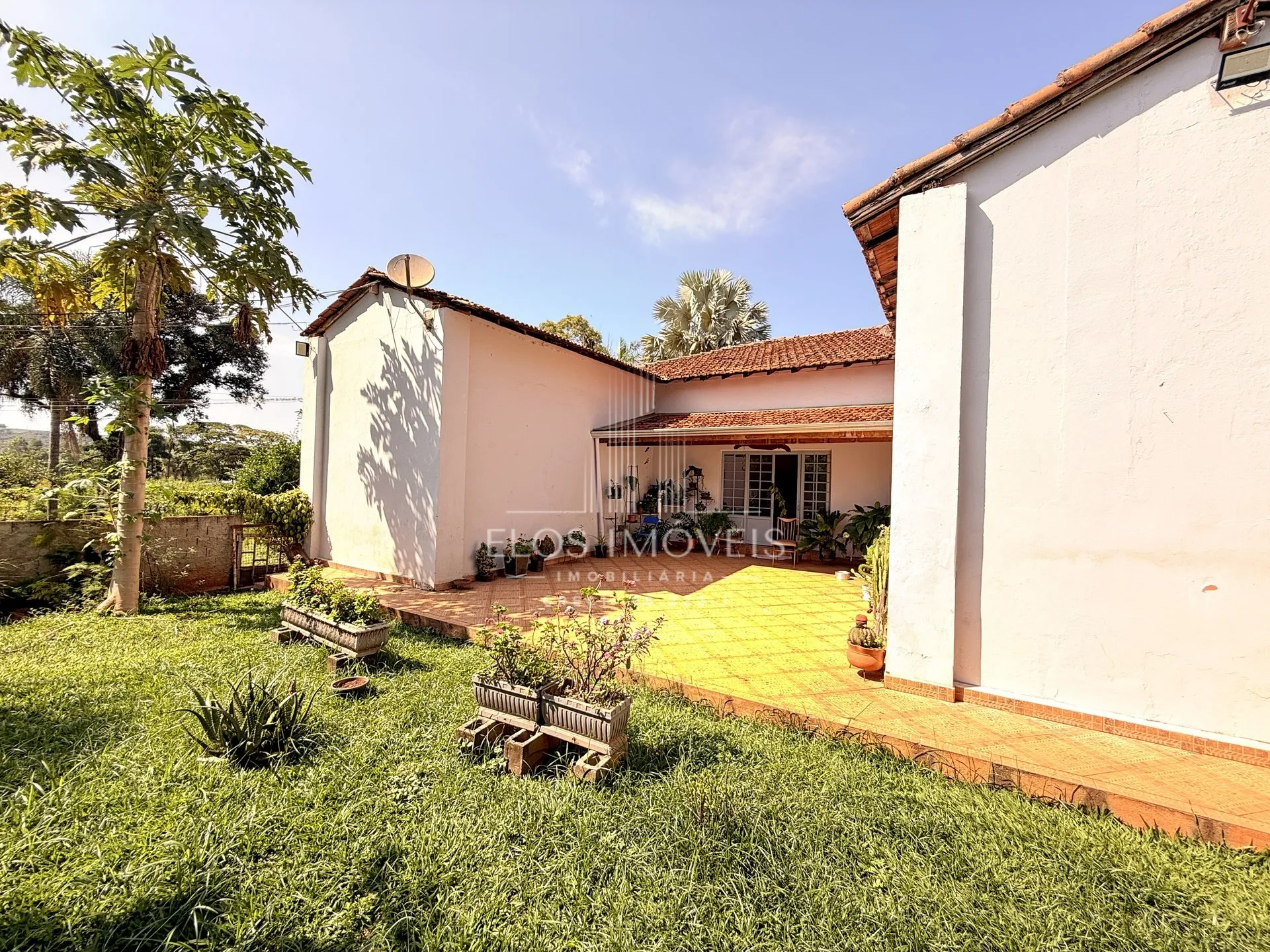 Imagem Fazenda/Sítios/Chácaras de 3 quartos, no bairro Bairro São Francisco, em Limeira