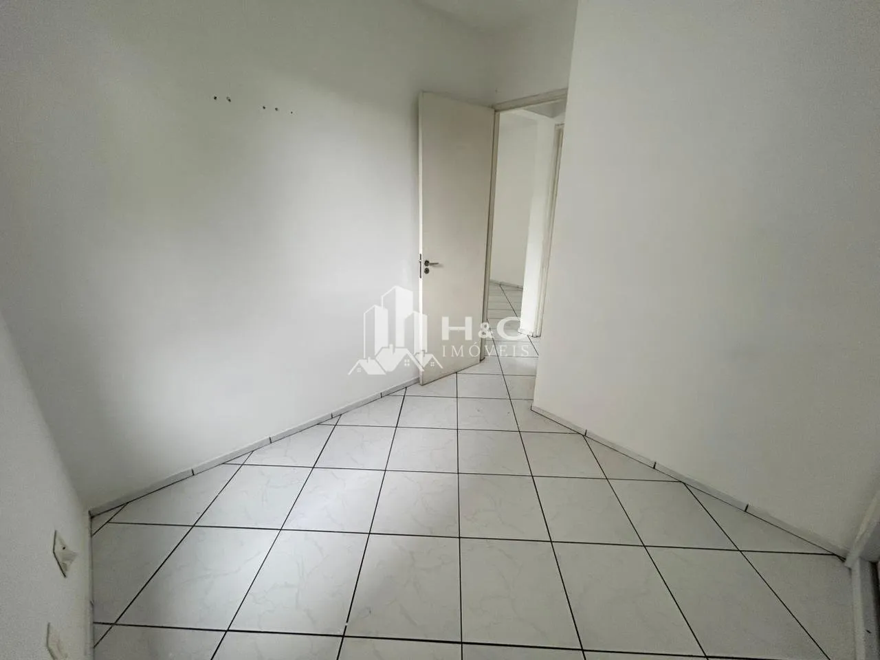 Imagem Apartamento para Locação na Vila Talarico - 2 Dormitórios | Condomínio Completo