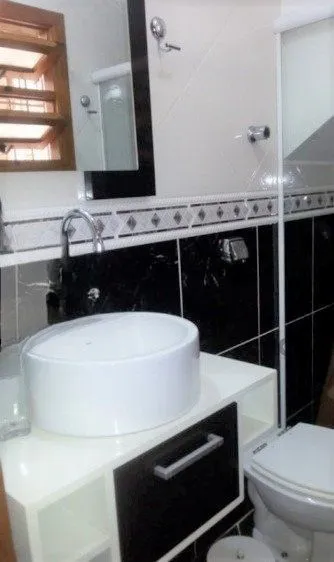 Imagem Casa em condomínio no Partenon de 3 dormitórios e vaga