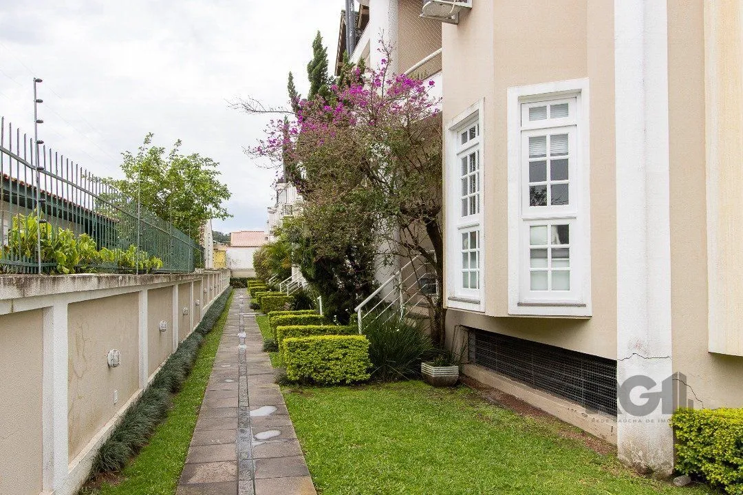 Imagem Casa em condomínio à venda, 4 quartos, 2 suites, 2 vagas - Bairro Tristeza