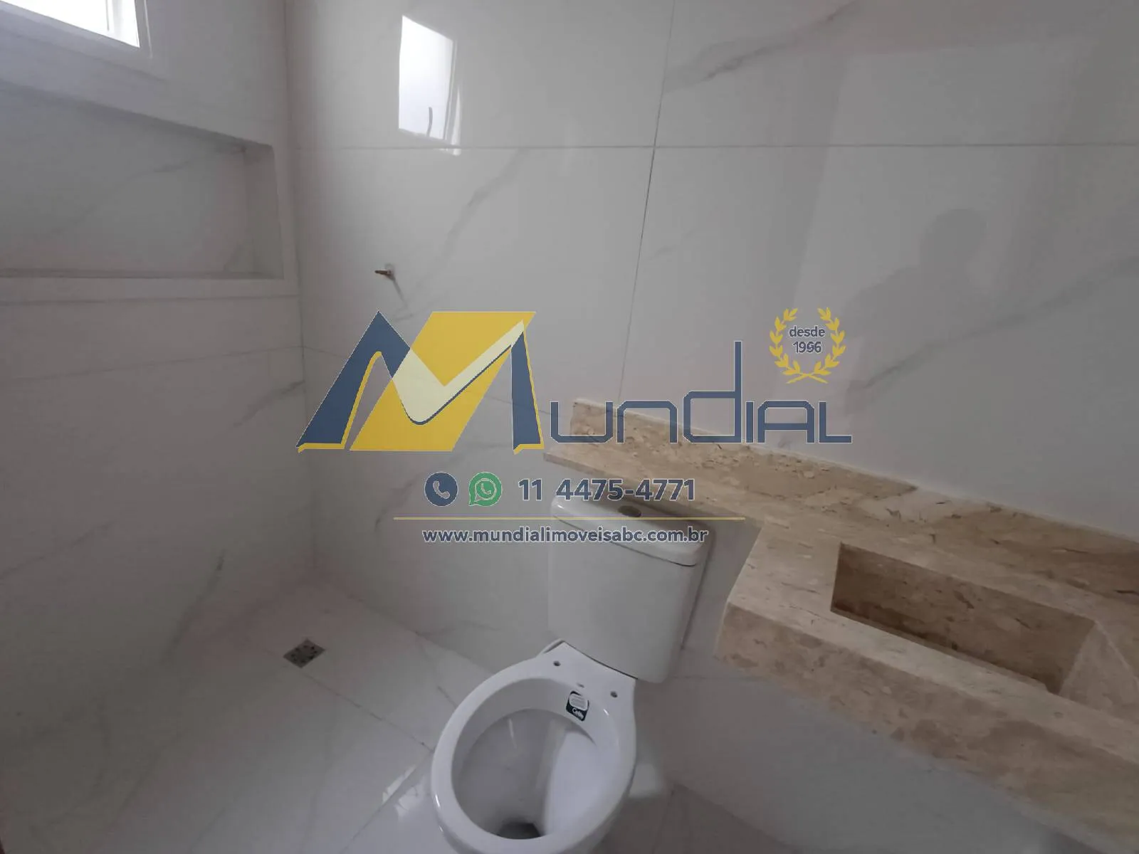 Imagem Excelente Casa Térrea à Venda na Rua Vilna, Vila Francisco Matarazzo