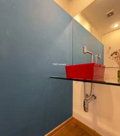 Imagem Apartamento à venda em Santa Cecília, São Paulo-SP, com 3 quartos, 1 sala, 4 banheiros, 2 vagas e 176m² de área.