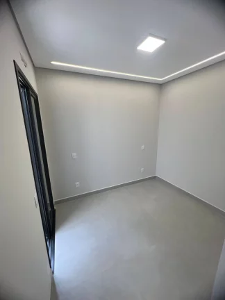 Imagem CASA 03 DORMITÓRIOS SENDO 01 COM SUÍTE MASTER CONDOMINIO VILLAGIO IPANEMA I