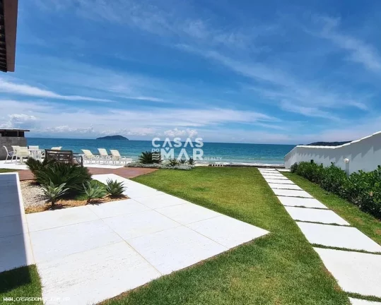 Imagem Casa Frente Mar para Temporada em Armação dos Búzios / RJ no bairro Praia Rasa