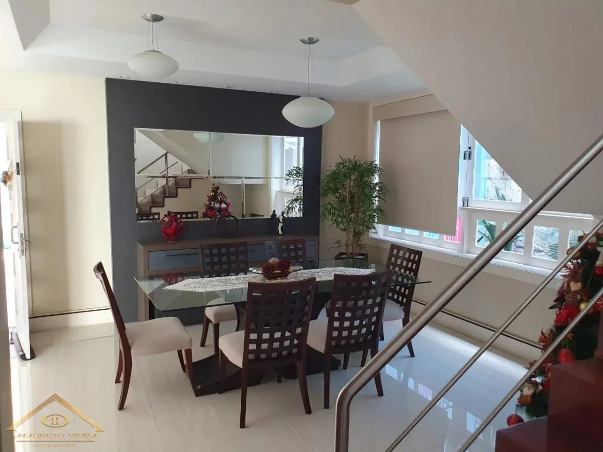 Imagem Casa para Venda em Cabo Frio / RJ no bairro Vila Nova