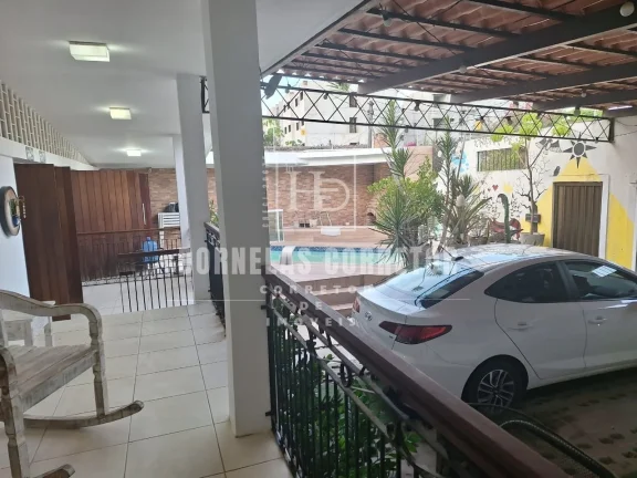 Imagem Casa Alto Padrão em Olinda uma quadra do mar 4qtos 2vgs piscina churrasq. quintal financia