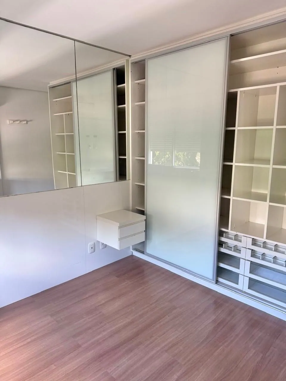 Imagem Apartamento com 2 dormitórios para comprar, 68,27 m² Chácara das Pedras - Porto Alegre/RS