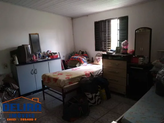 Imagem Casa à venda em Terra Preta com 2 dormitórios, escriturada!