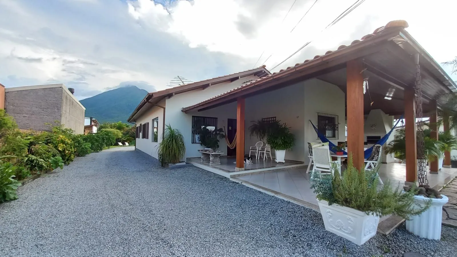 Imagem Chácara à venda l 4 quartos, 1 suíte l 220,7 m² l Aririú da Formiga - Palhoça/SC
