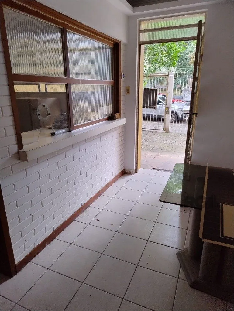 Imagem CASA MISTA COMERCIAL NO TÉRREO E RESIDENCIAL EM CIMA