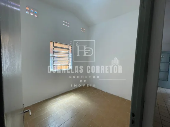 Imagem CASA COM 3 QUARTOS, SALA AMPLA E ACEITA FINANCIAMENTO!