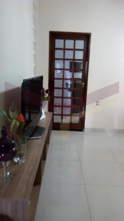 Imagem Casa 4/4 sendo 1 suite na Cidade Nova