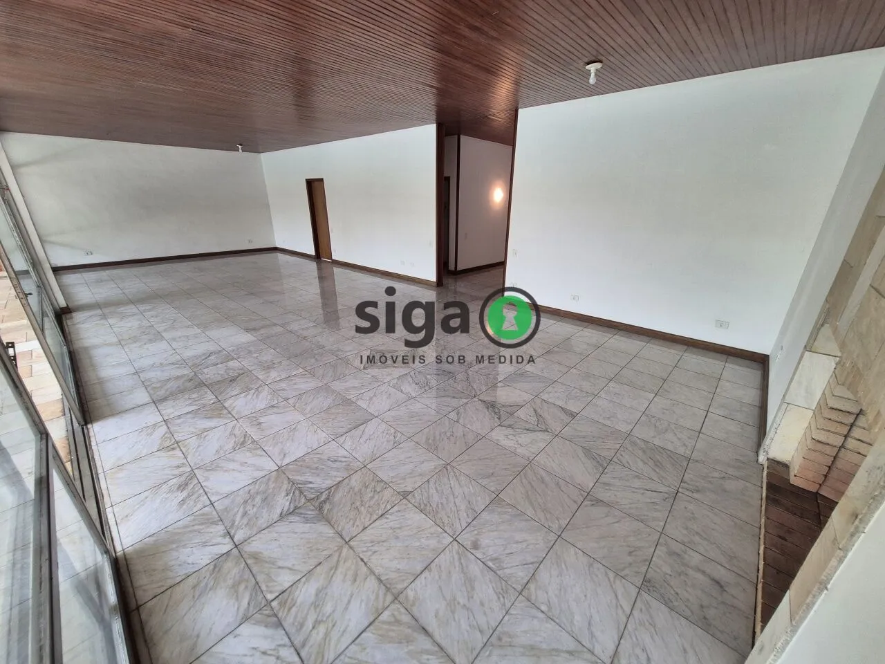 Imagem Casa a Venda no Retiro Morumbi com 4 quartos