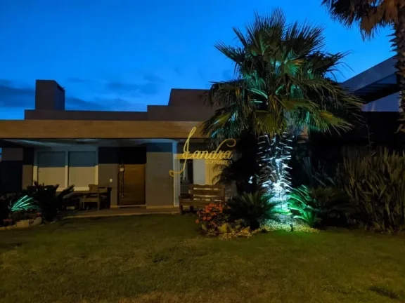 Imagem Casa térrea condomínio com 03 suítes