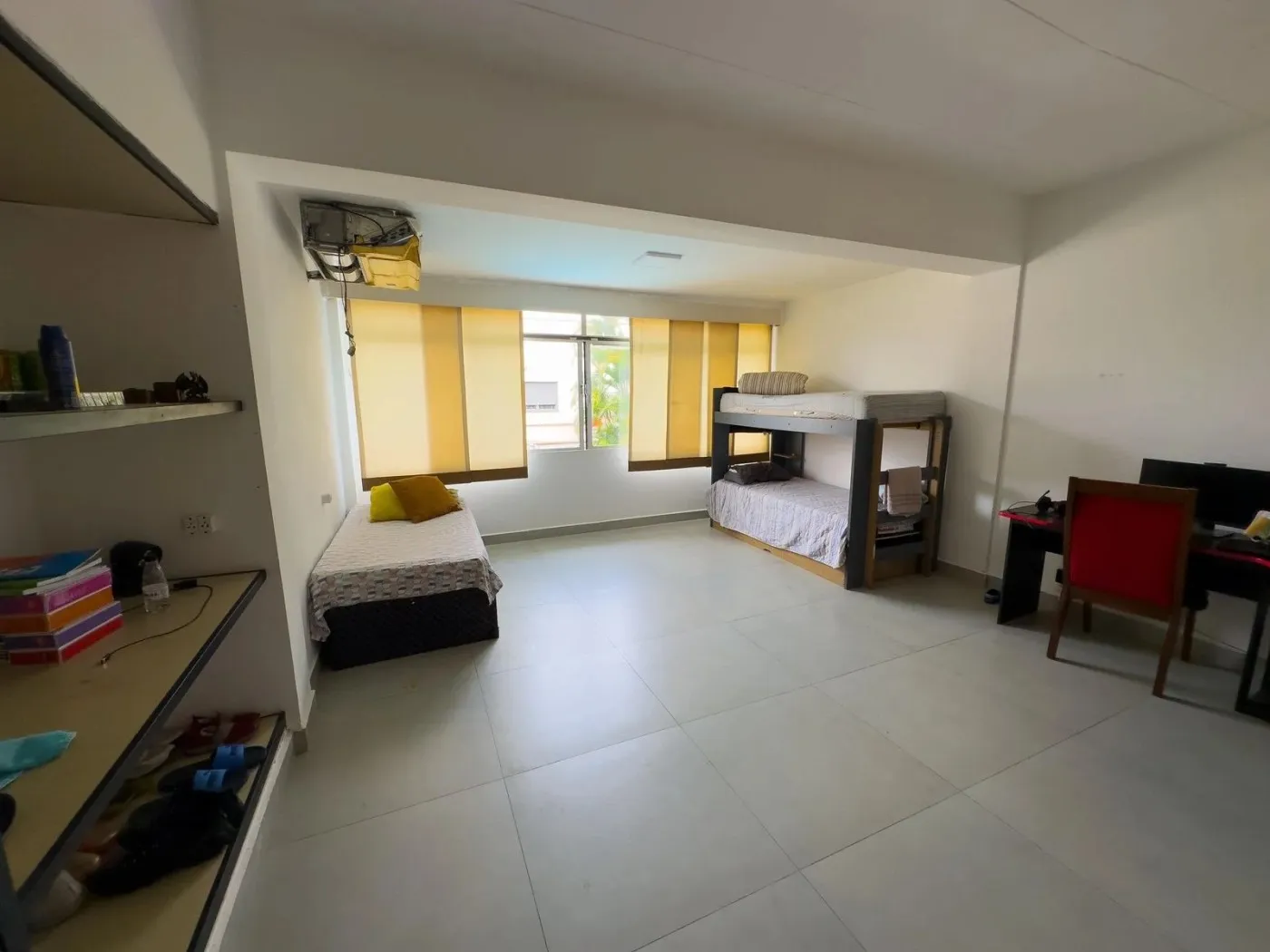 Imagem Casa para Venda em São Paulo, Alto de Pinheiros, 5 dormitórios, 5 suítes, 6 banheiros, 4 vagas