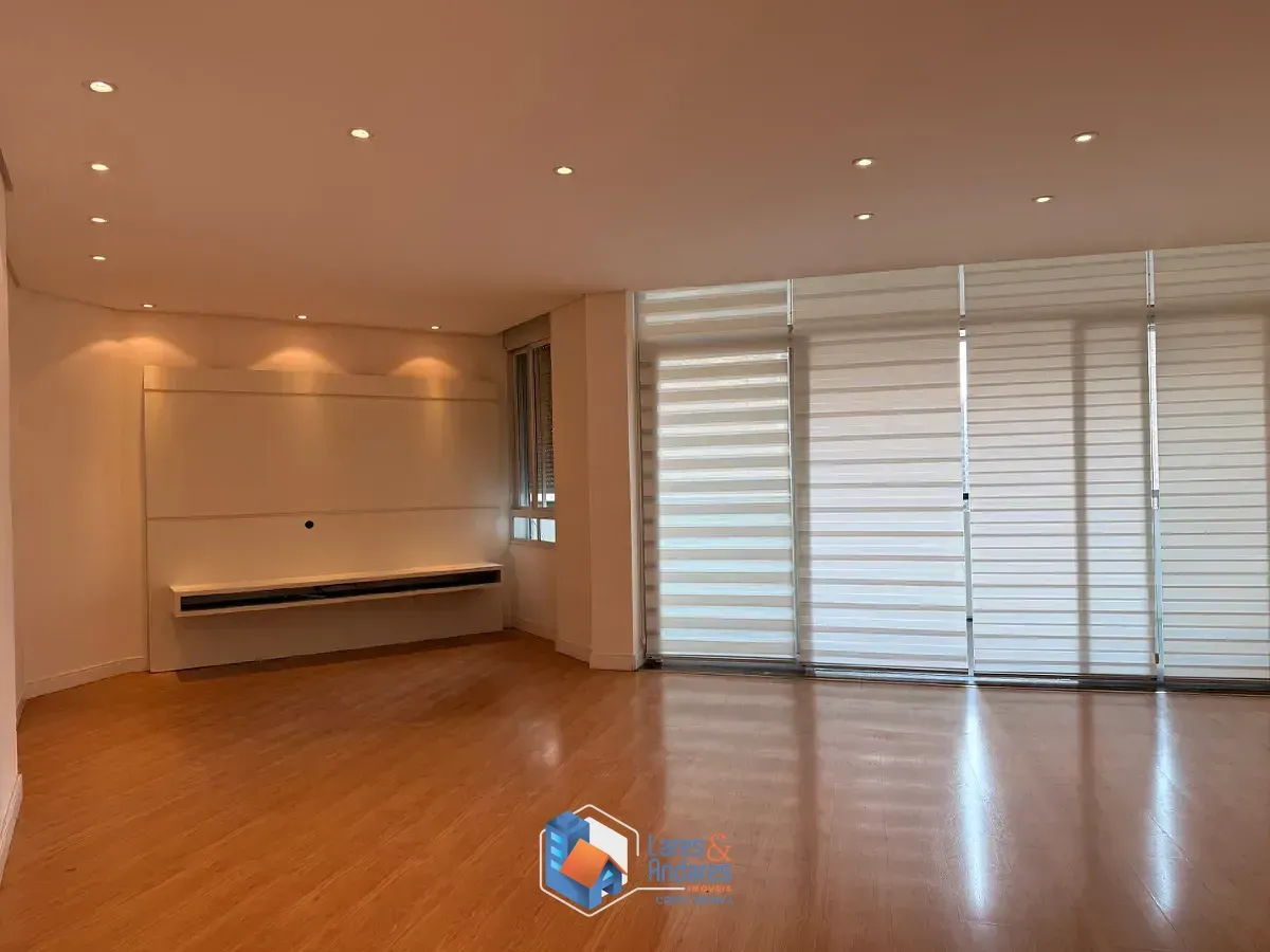 Foto do imóvel Apartamento para venda em Indianópolis com 3 quartos, sendo 3 suítes, 121m² em Alameda dos Jurupis