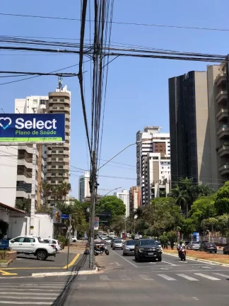 Imagem Casa com ponto comercial à venda no Setor Marista - Goiânia/GO
