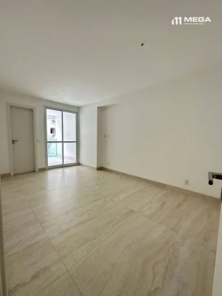 Imagem Luxuoso apartamento frente mar na praia de Itapoa