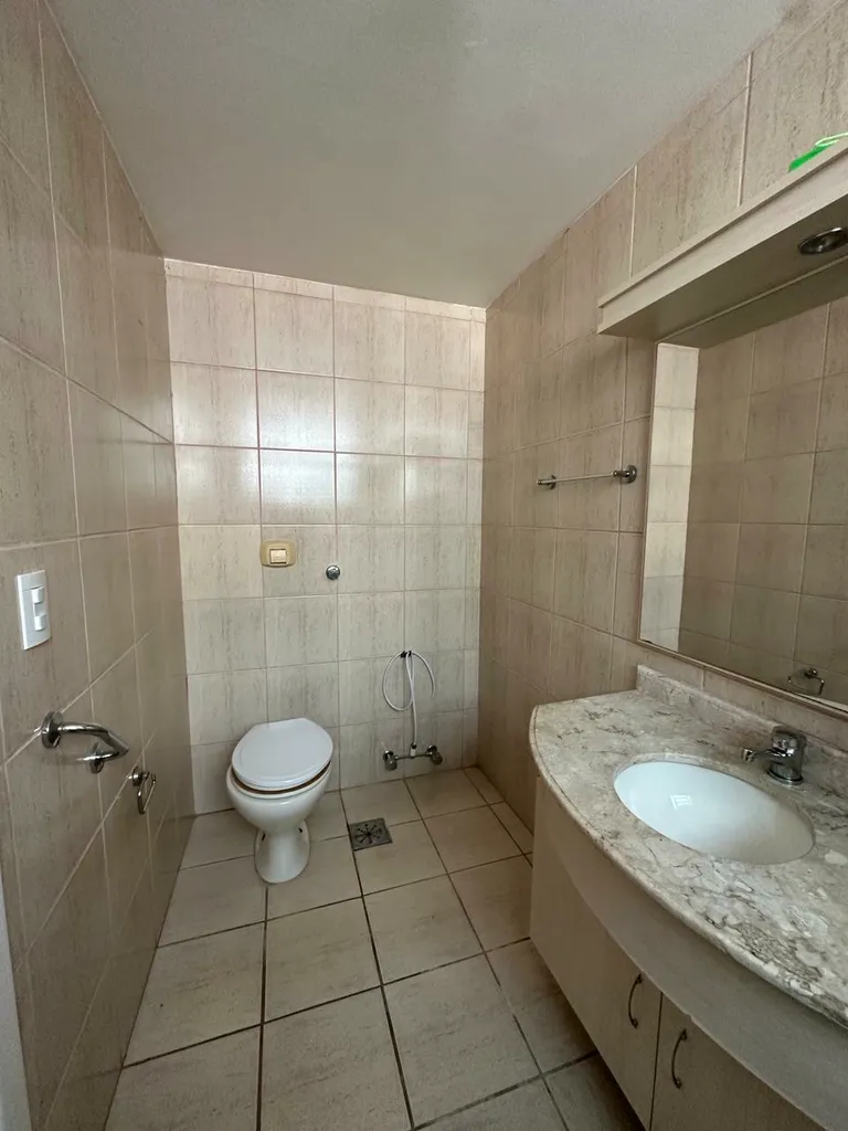 Imagem Casa de Condomínio em Petrópolis