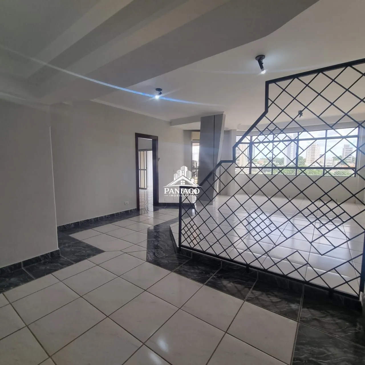 Imagem Apartamento com 3 Quartos à Venda no Edifício Mãe Bonifácia | 164 m²
