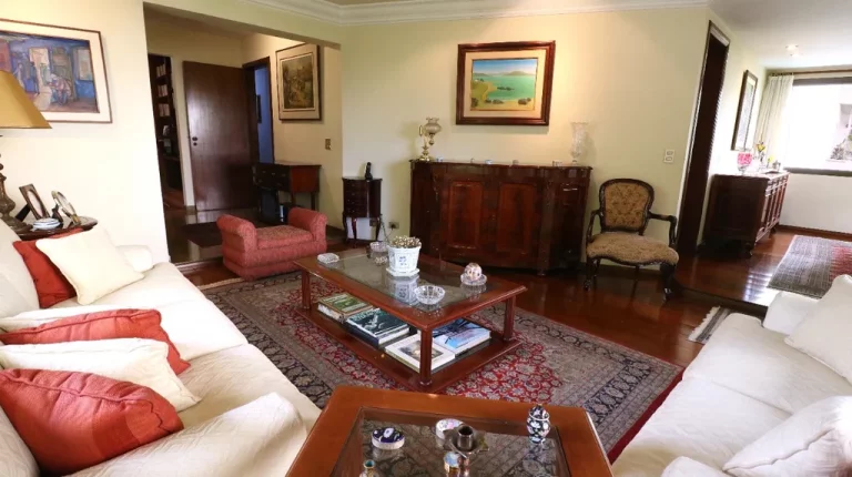 Imagem Apartamento à venda em São Paulo, Campo Belo, com 3 quartos, 200m2