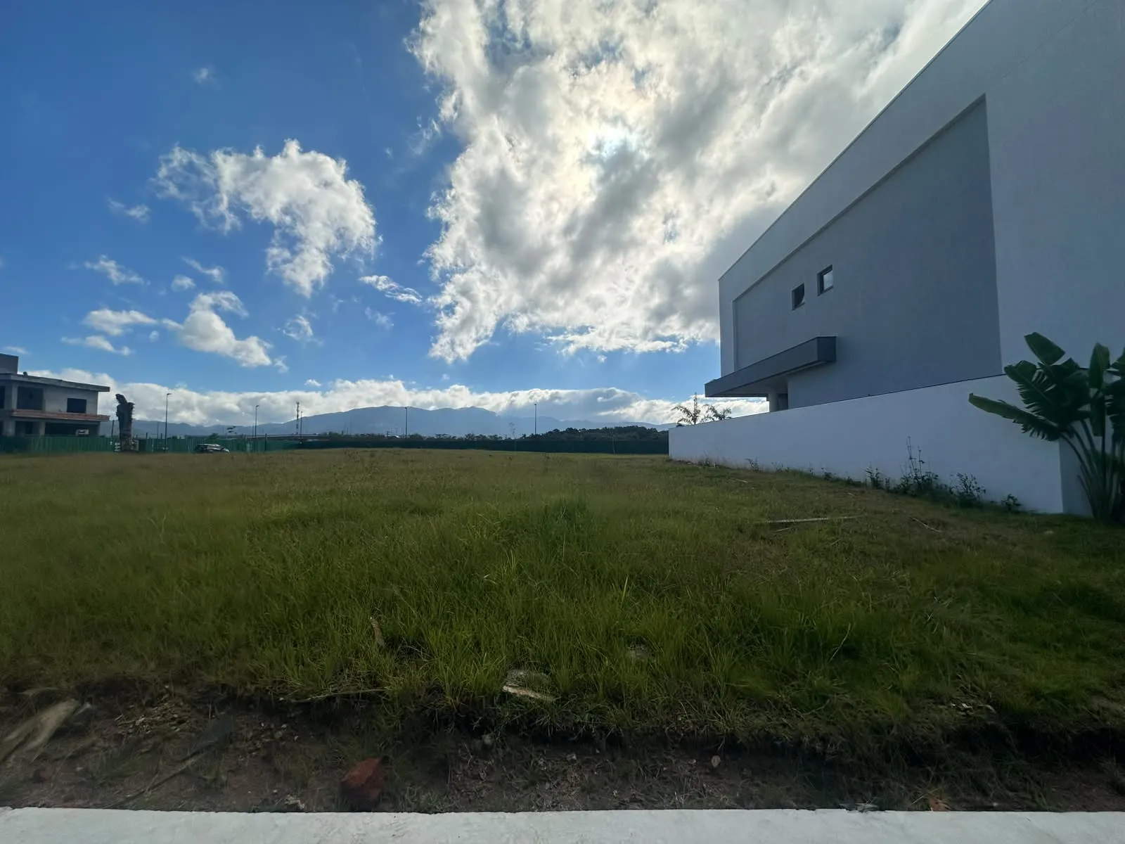 Foto do imóvel Loteamento à venda com 362m2 por R$ 1.465.000,00