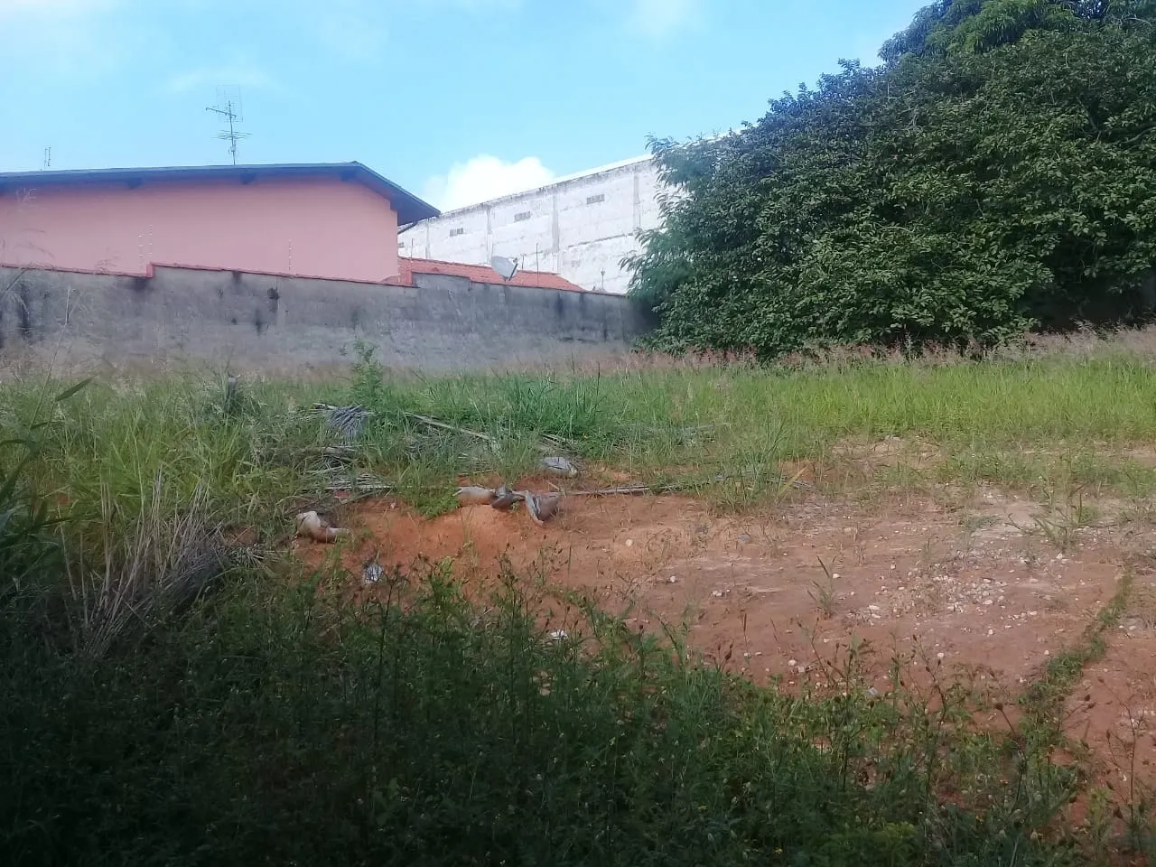 Imagem Terreno à venda 300M², Centro, Pindamonhangaba - SP