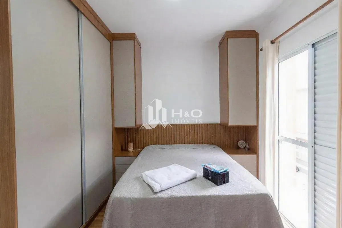 Imagem Sobrado em condomínio à venda na Vila Granada - 150 m² | 3 dormitórios | 1 suíte | 3 vagas