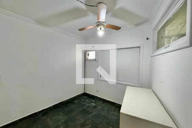 Imagem Casa à Venda - Vargem Pequena, 1 Quarto, 45 m2