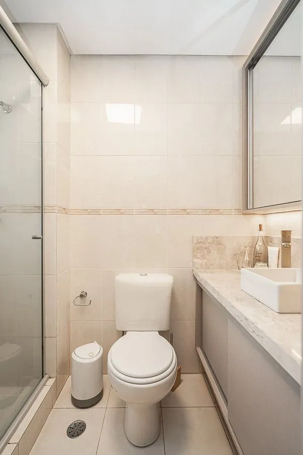 Imagem Apartamento de 3 dormitórios com 1 suíte, semimobiliado.