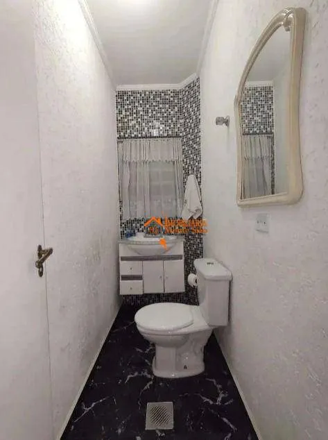 Imagem Sobrado com 3 dormitórios à venda, 188 m² por R$ 690.000 - Ponte Grande - Guarulhos/SP