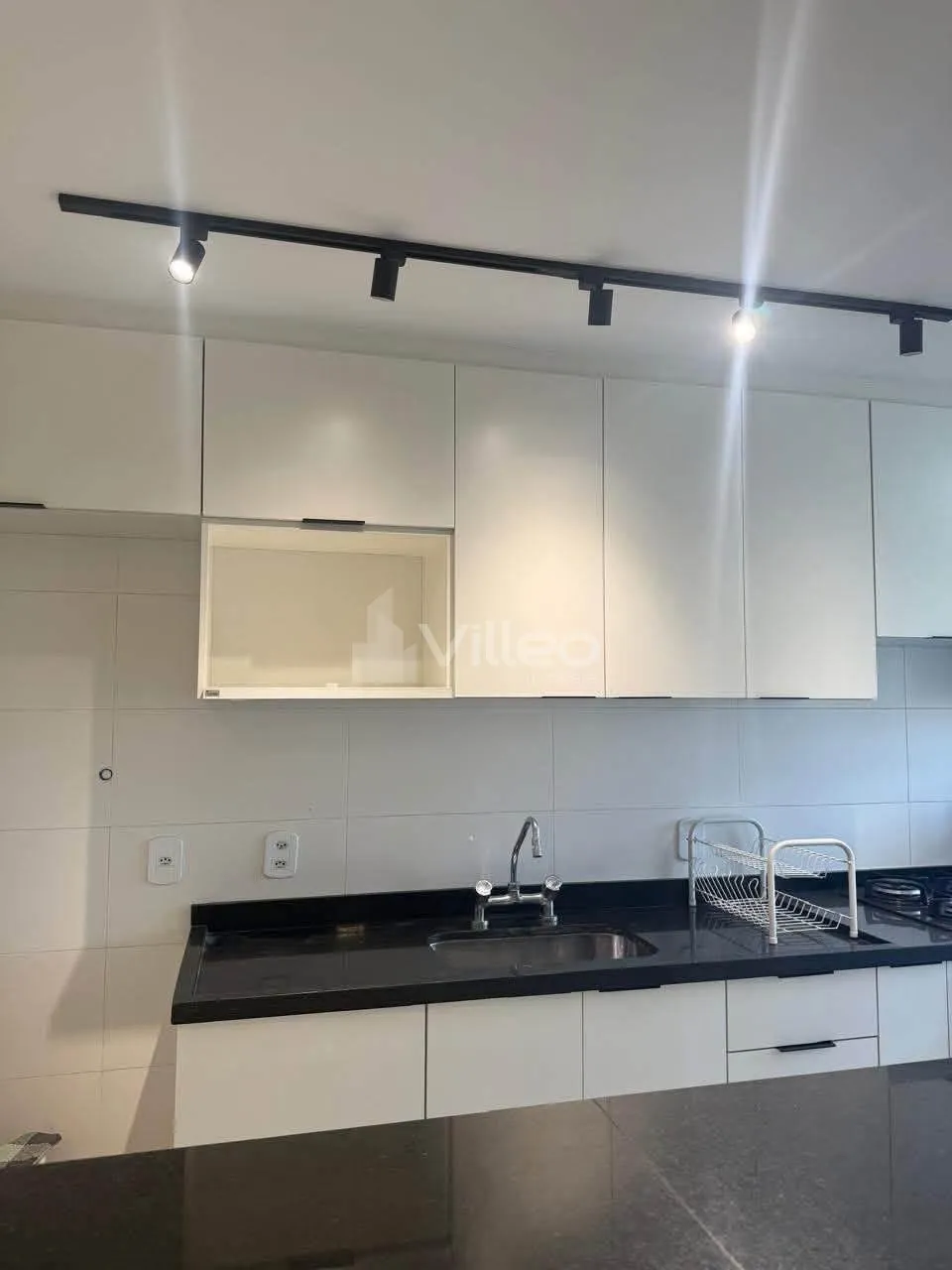 Imagem Este apartamento está localizado no 9º andar, proporcionando vista livre e ótima iluminação nat...