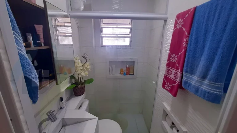 Imagem Apartamento de 2 quartos, 1 sacada, 1 banheiro, 1 vaga de garagem e 74,00 m² no Taboão